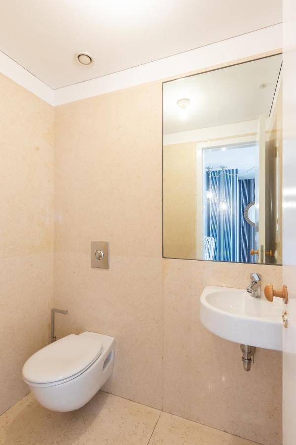 Joivy Chiado Self Check-In 2-Br Flat With Parking Daire Lisboa Dış mekan fotoğraf